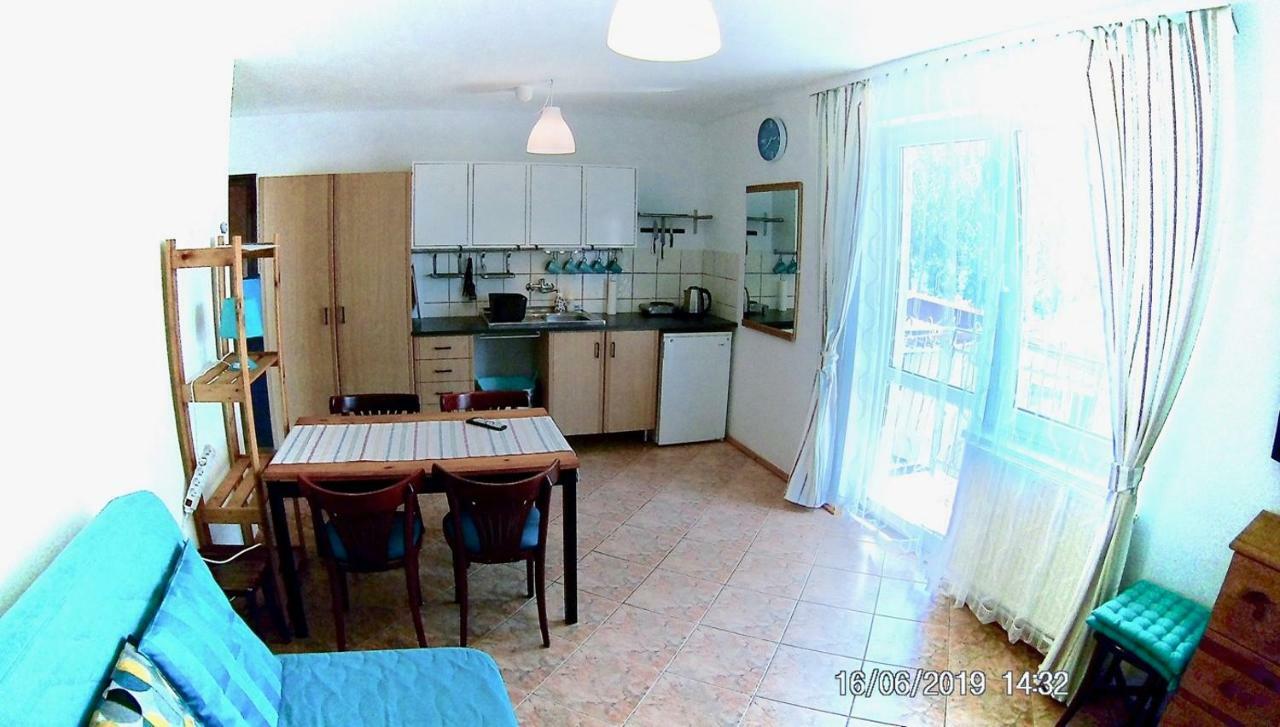 Ferienwohnung Czarny Bursztyn Dziwnówek Exterior foto