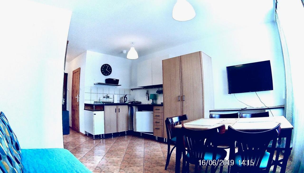 Ferienwohnung Czarny Bursztyn Dziwnówek Exterior foto