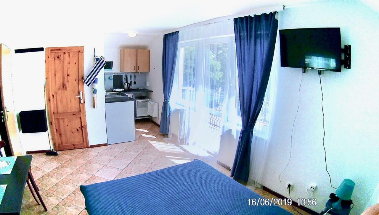 Ferienwohnung Czarny Bursztyn Dziwnówek Exterior foto